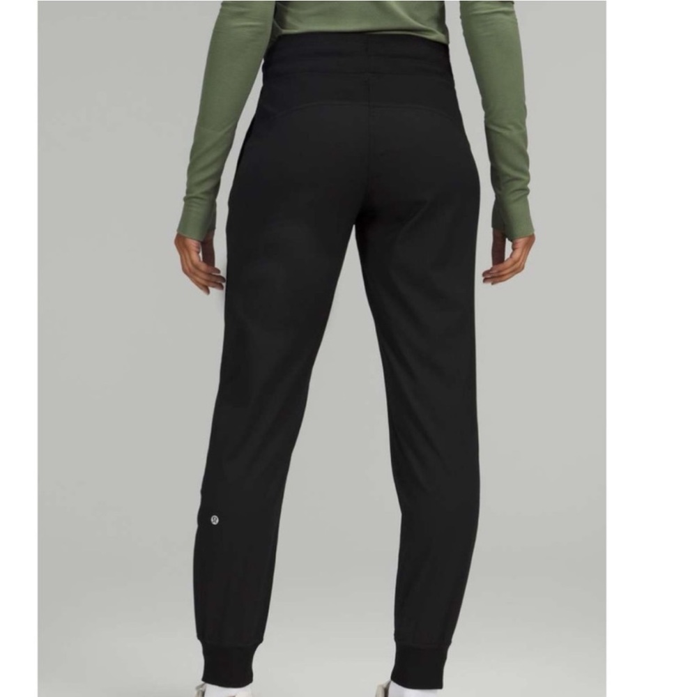 Lululemon Dance Studio Joggers Black size 4